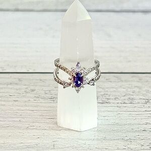 Elegant Purple Gemstone Silver Ring